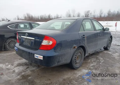 2002 Toyota Camry Le from USA, damaged, VIN 4T1BE32K82U523428